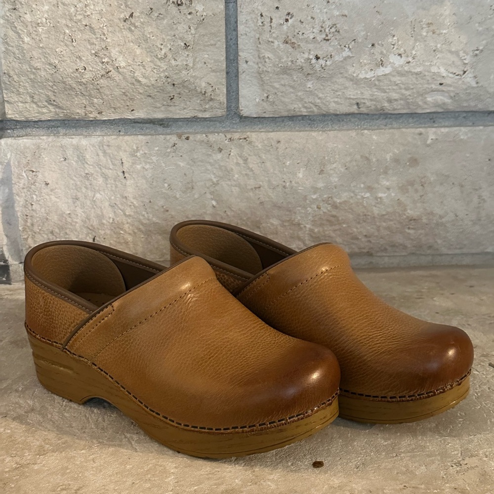 Dansko Professional Clogs size 37
